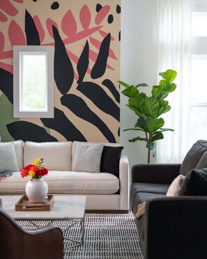 Smart TV, books, offices