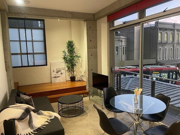Interior - City Centre Apartments (Surry Hills)