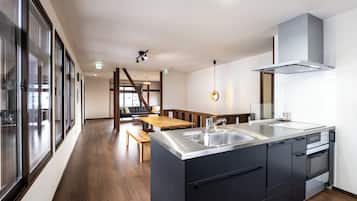 Apartment | 3 bedrooms, free WiFi