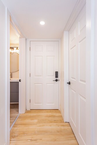 Newly renovated cozy studio