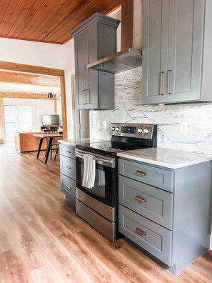 Fridge, microwave, oven, stovetop - Lakeside Cabin - Serene Retreat with Lake Monroe Views + Wraparound Deck (Nashville)