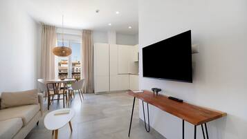 TV