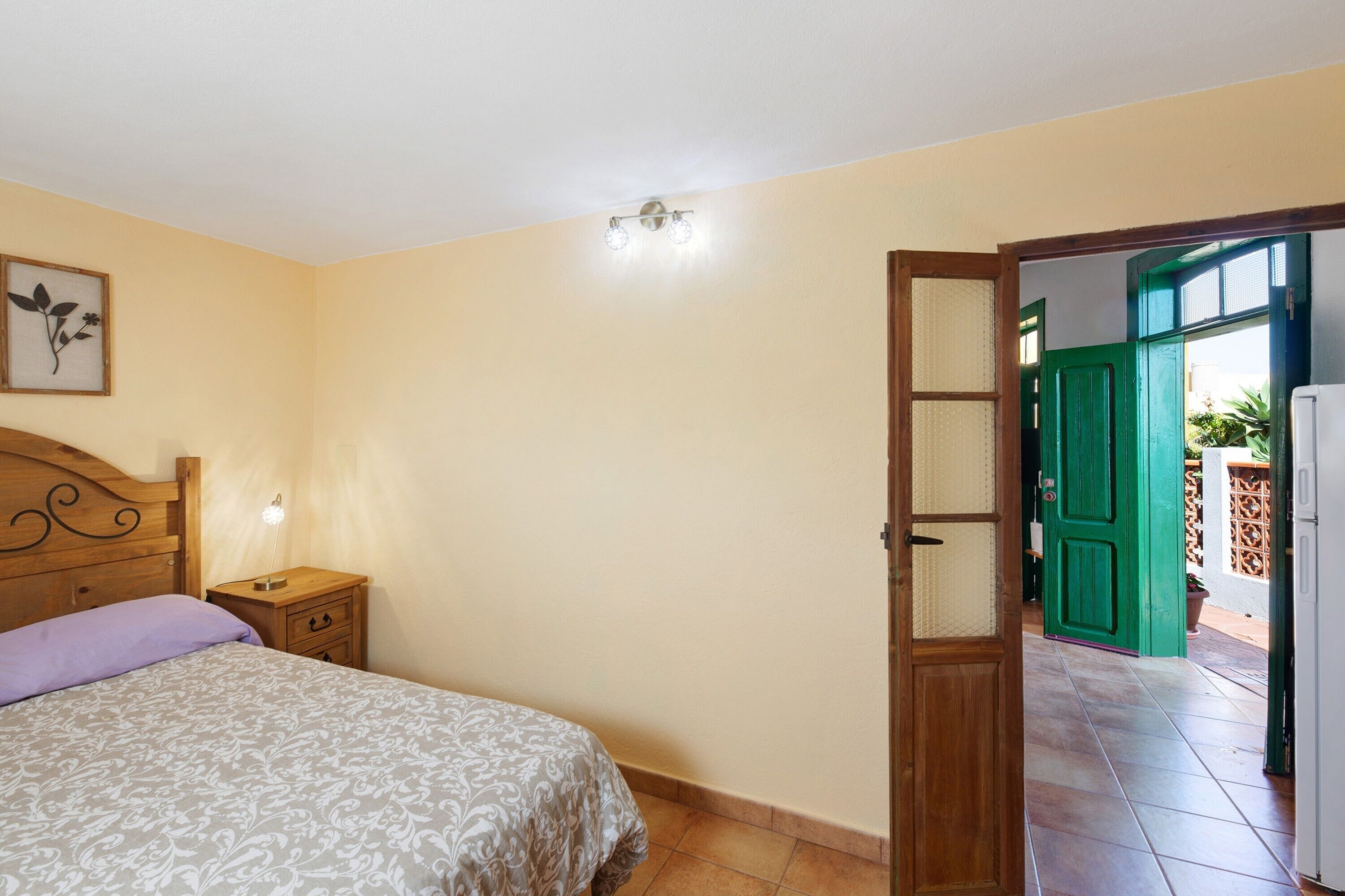 2 chambres, fer et planche à repasser, Wi-Fi gratuit, draps fournis