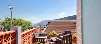 Holiday Home "Casa Mirador El Topo" with Sea View, Private Terraces & Wi-Fi