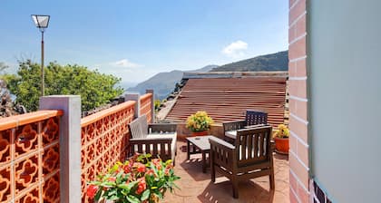 Holiday Home "Casa Mirador El Topo" with Sea View, Private Terraces & Wi-Fi