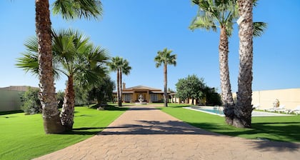 Maison de vacances 'Villa Juani' avec piscine, jardin, terrasse et Wi-Fi