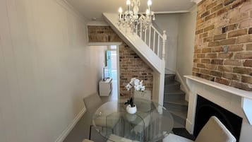 Design Townhome | 2 bedrooms, iron/ironing board, free WiFi