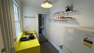 Townhouse Desain | 2 kamar tidur, setrika/meja setrika, dan Wi-Fi gratis