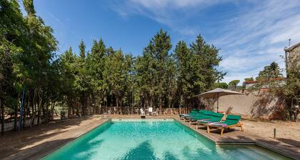 Rural House "16th Century Masia" with Private Pool and Wi-Fi
