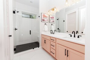 Design House | Bathroom | Towels