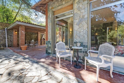 Villa "Pratolina" mit privater Terrasse, Balkon und WLAN