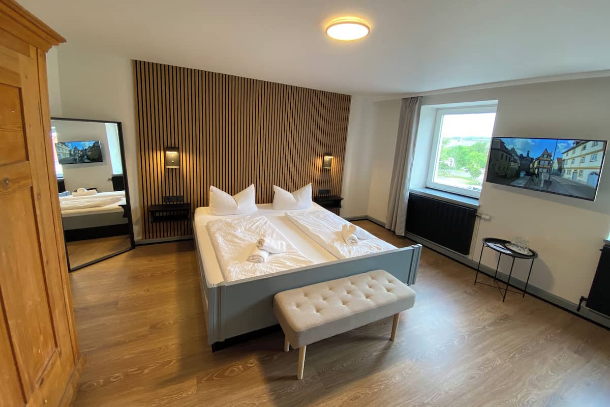 Phòng phong cách cổ điển | Khu phòng khách | TV màn hình phẳng