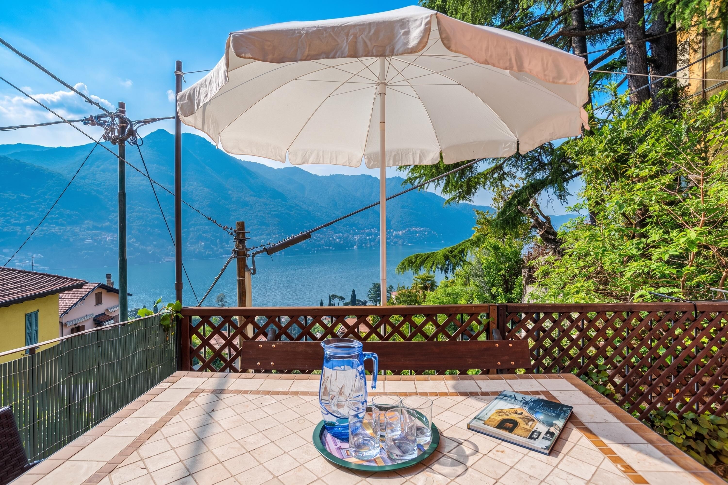 Honeymoon Apartment, 1 Bedroom, 2 Bathrooms, Mountainside (Terrazzo di Moltrasio) | Outdoor dining