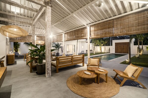 Living area - Villa Surga Julie by Alfred in Bali (Seminyak)