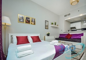 Classic Studio, Non Smoking, Beachside - Stylish Studio in Dubai Marina Close to the Beach, Mall and Metro (Dubai)