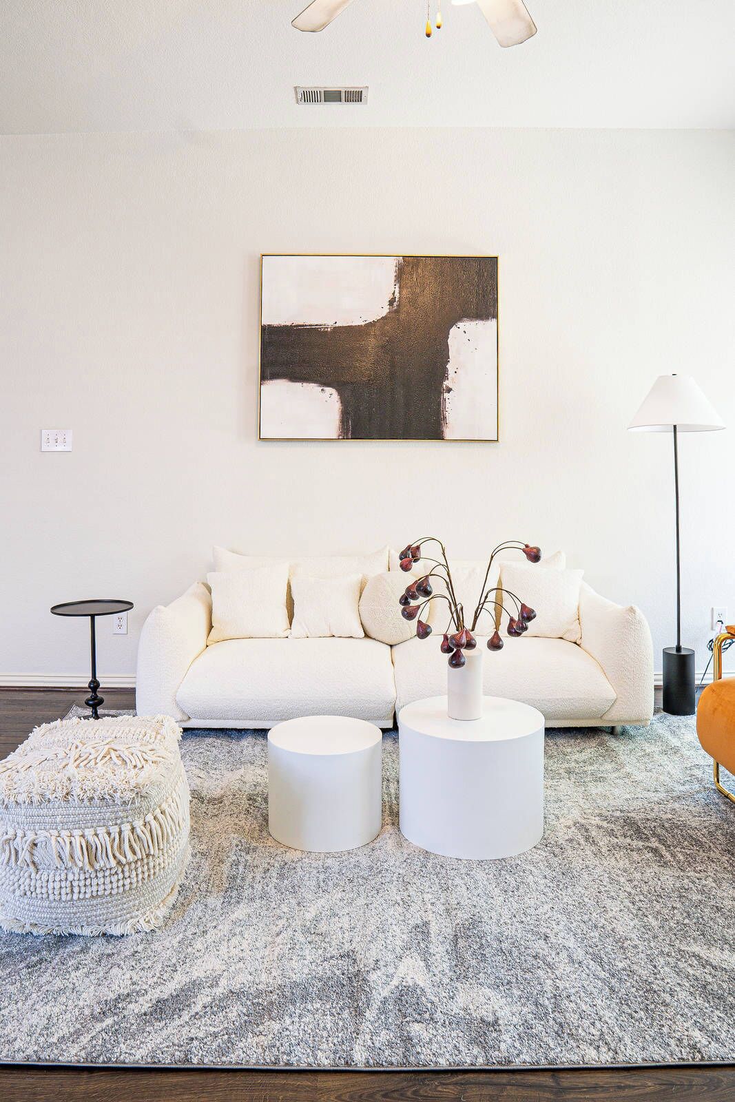 Monthly / Fully Furnished / 3BR2BA / Office  #41766