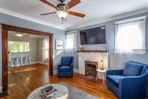 Smart TV, video games