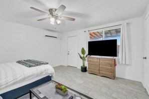 1 bedroom, iron/ironing board, free WiFi, bed sheets