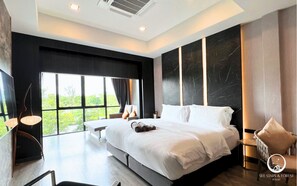 Standard Double or Twin Room | Free minibar, in-room safe, individually decorated - See Stars & Forest Resort (Sawang Daen Din)