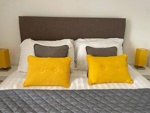 1 chambre, fer et planche à repasser, Wi-Fi gratuit