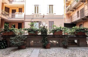 Exterior detail - The loft on Savona Street (Milano)