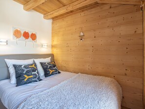 2 chambres, accès au Wi-Fi (inclus), literie fournie