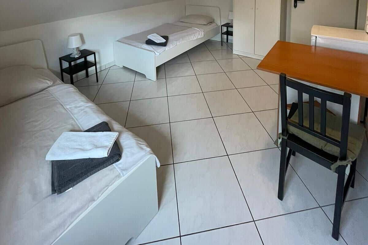 Leilighet – basic, privat bad (Zwei-Zimmer Wohnung) | Wi-fi (inkludert) og sengetøy