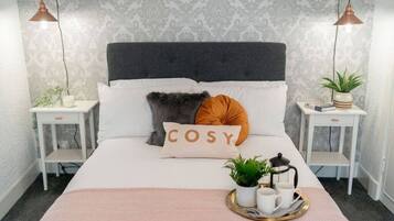 3 makuuhuonetta, silitysrauta/-lauta, Wi-Fi, vuodevaatteet