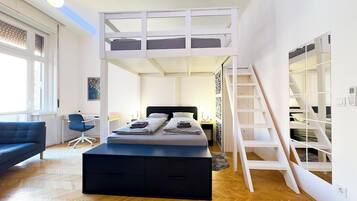 4 habitaciones, escritorio, tabla de planchar con plancha y wifi gratis