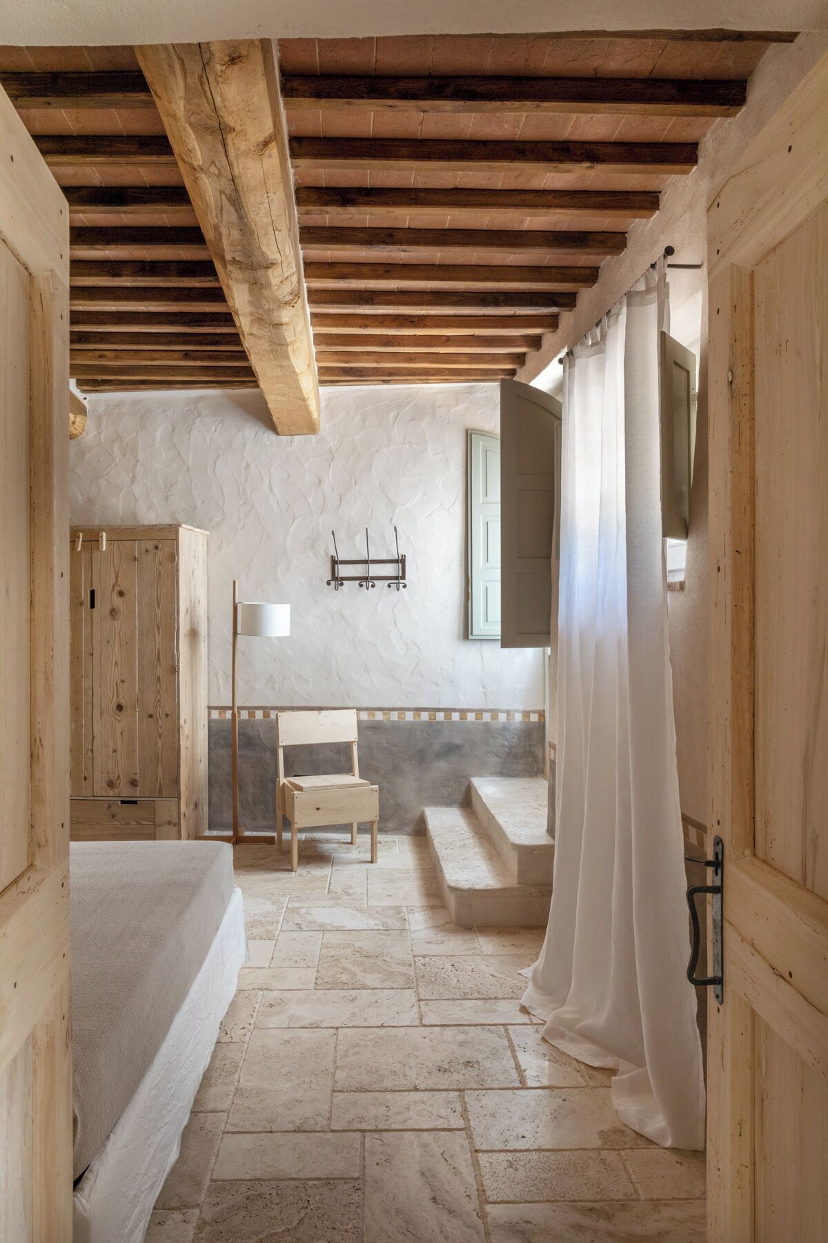 Apartment Casa A | Hochwertige Bettwaren, Daunenbettdecken, individuell dekoriert