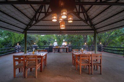 Aranyak Resort Bandhavgarh