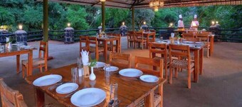 Aranyak Resort Bandhavgarh