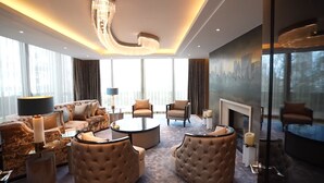 Apartment, Multiple Beds | View from property - Captivating 4-bed Apartment in London (London)