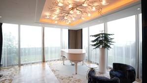 Apartment, Multiple Beds | View from property - Captivating 4-bed Apartment in London (London)