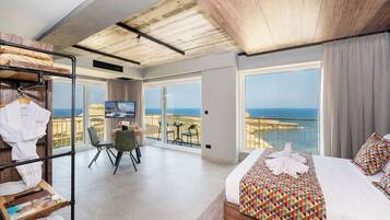 1 camera, una scrivania, Wi-Fi gratuito