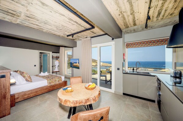 1 bedroom, desk, free WiFi
