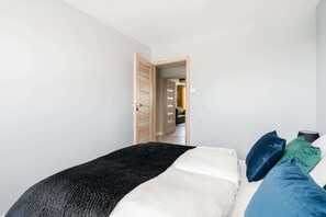 1 habitación, tabla de planchar con plancha, wifi y ropa de cama 