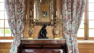 Habitación romántica | 1 habitación, sábanas de algodón egipcio y ropa de cama de alta calidad