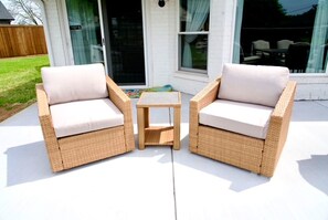 Terrace/patio - Lakefront, Fishing, Kayaks, Sunsets, Relax, Repeat. (Granbury)