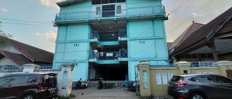 Fachada da propriedade