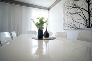 Apartment, 4 Bedrooms, Smoking, Balcony | Dining - Central BnB Apartment Nr6 Stavanger 4 Bedrooms (Stavanger)