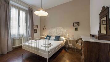 Căn hộ phong cách cổ điển | 3 phòng ngủ, bộ đồ giường cao cấp, chăn bông