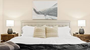 1 slaapkamer, een strijkplank/strijkijzer, gratis wifi, beddengoed