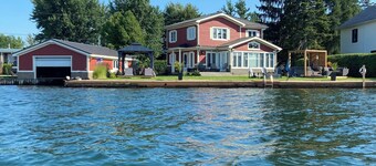 La maison de Chloé sur le lac