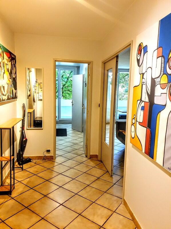 Interior - La Casa Picasso , J.O 2024, Parc Astérix 15mn, Parc Expositions Salon du Bourget (Villepinte)