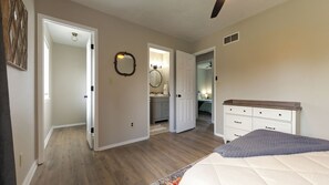 3 bedrooms, free WiFi, bed sheets