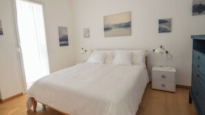 Leilighet – superior, terrasse, tårn | 2 soverom og wi-fi (inkludert)