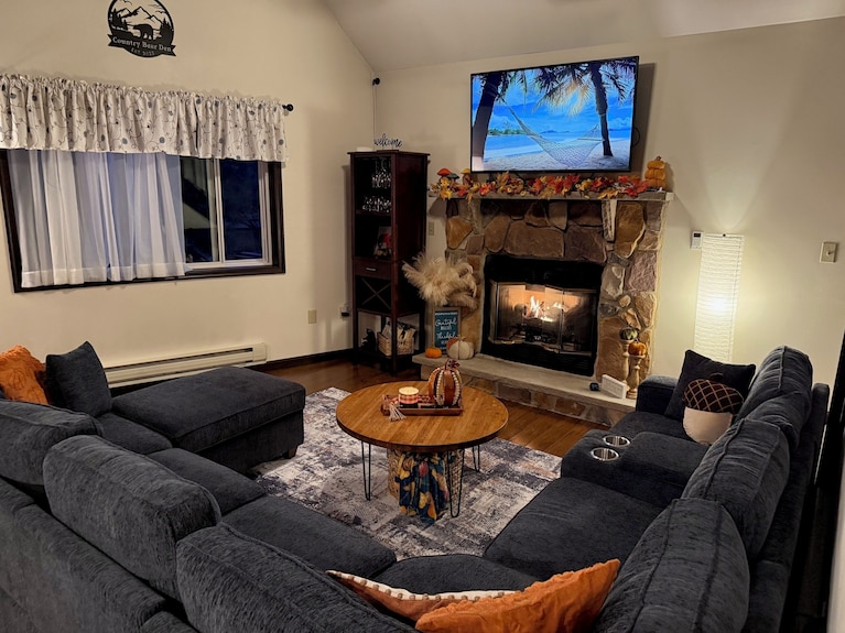 Cozy Pocono Chalet - Pennsylvania