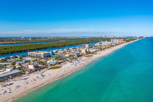 3/2 Covered Heated Pool-Pool Table-Very Private