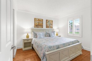 3 chambres, fer et planche à repasser, lit parapluie, Wi-Fi gratuit